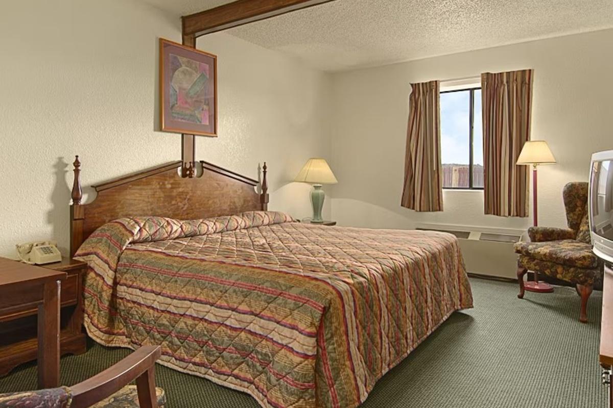 Super 8 By Wyndham Gallup Extérieur photo