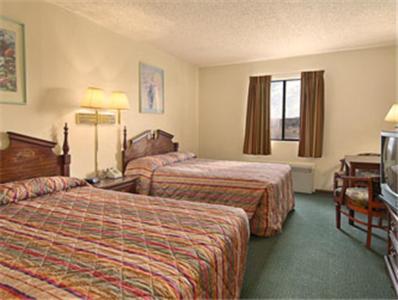 Super 8 By Wyndham Gallup Chambre photo